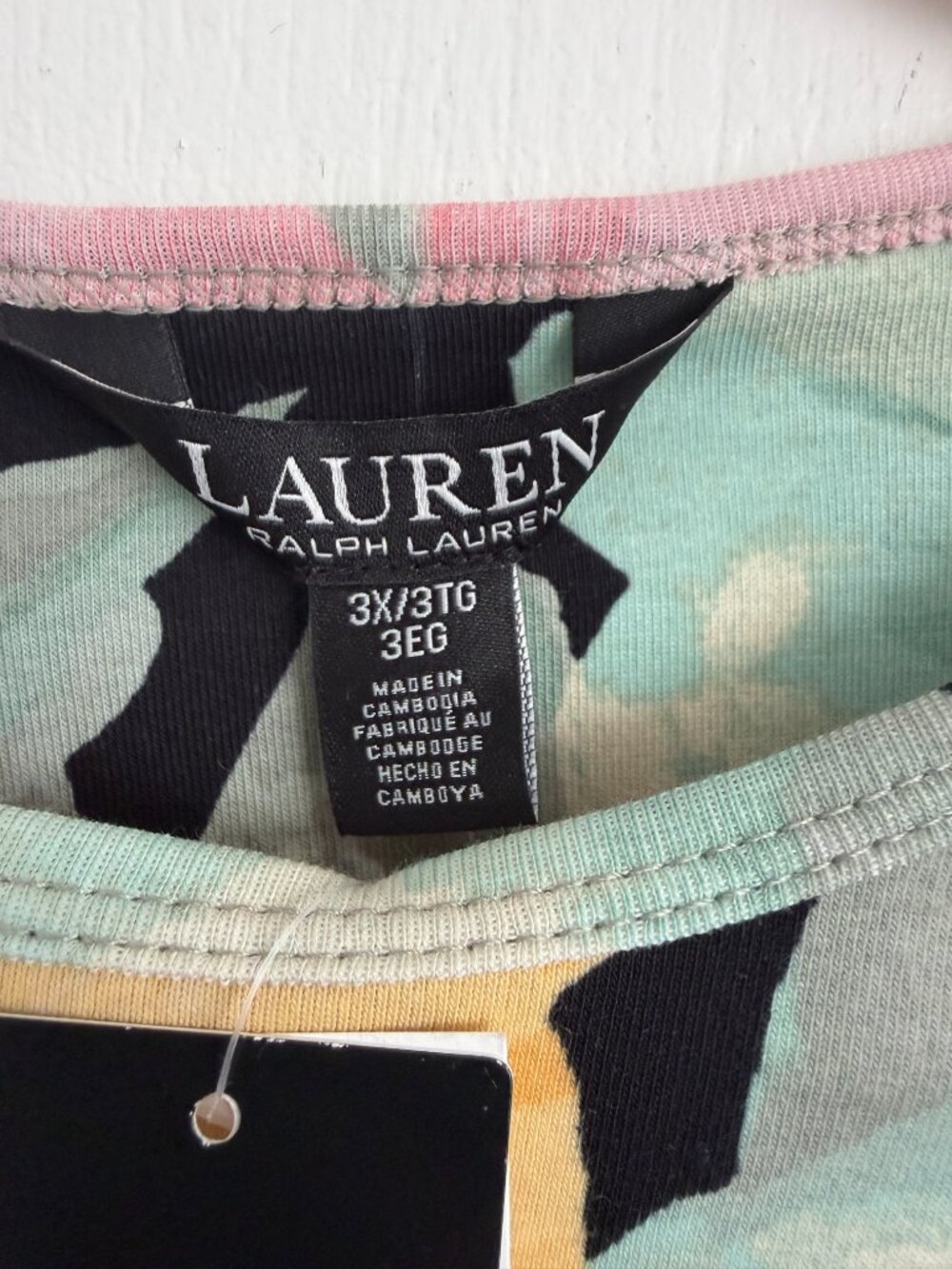 NWT Lauren Ralph Lauren Floral Print Jersey T-Shirt – 3XL-Black/Pastel- MSRP $60 - Picture 6 of 9